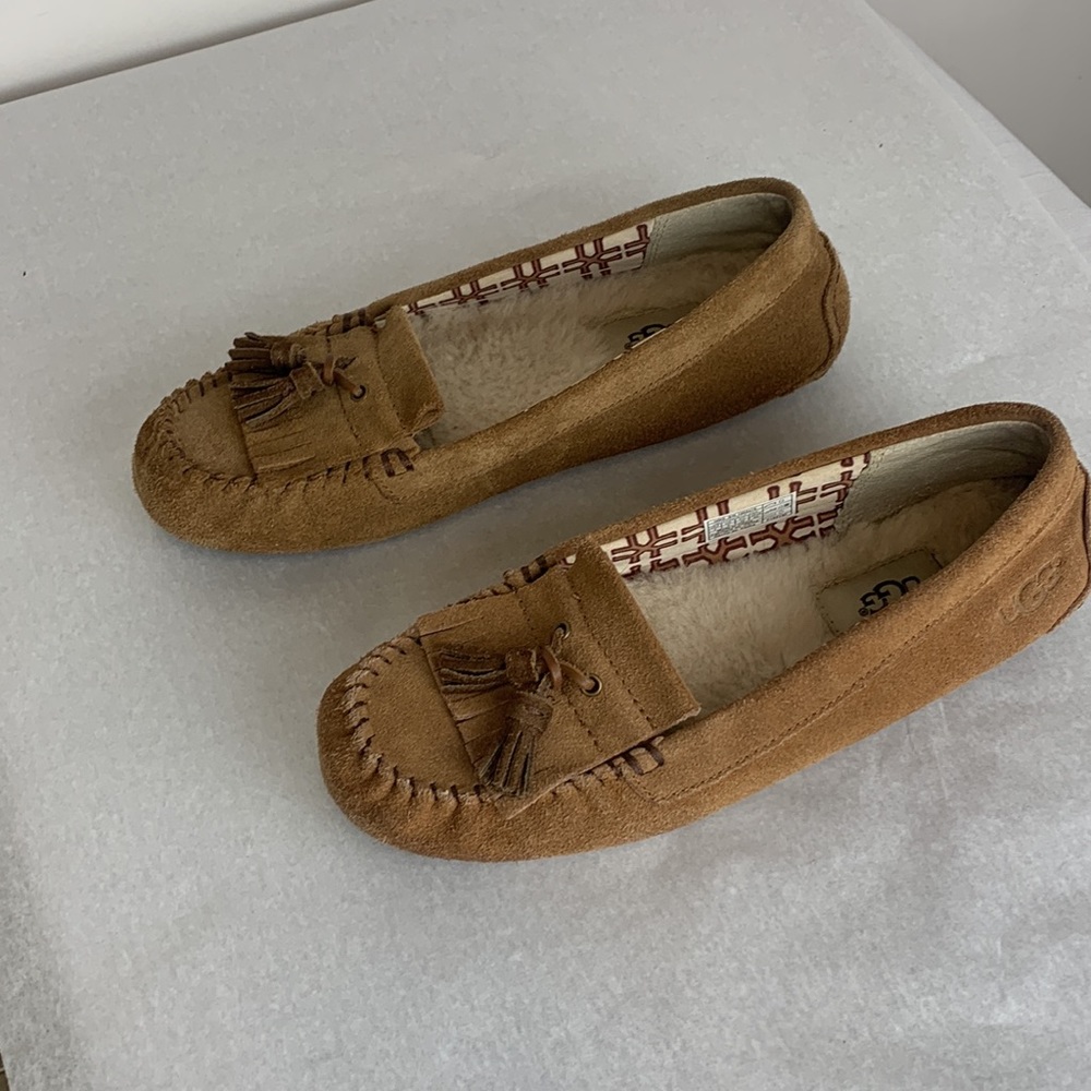 Ugg flats
